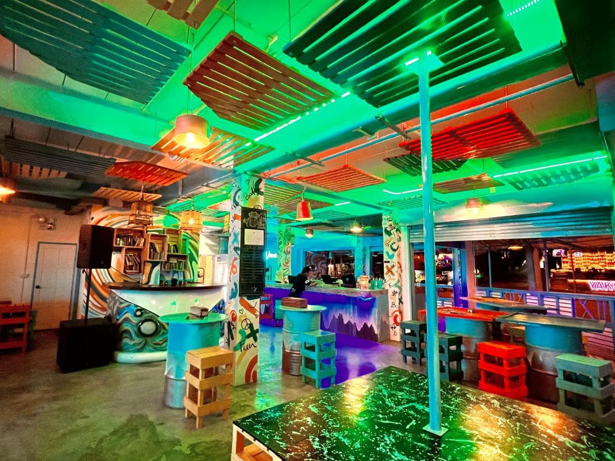 Bodega Krabi Ostello Ao Nang Esterno foto